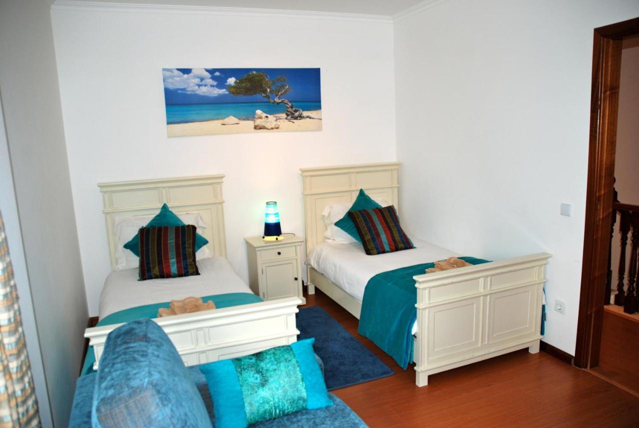 Ocean - Duplex Apartment 65M From The Beach With Pool And Parking São Martinho do Porto Esterno foto